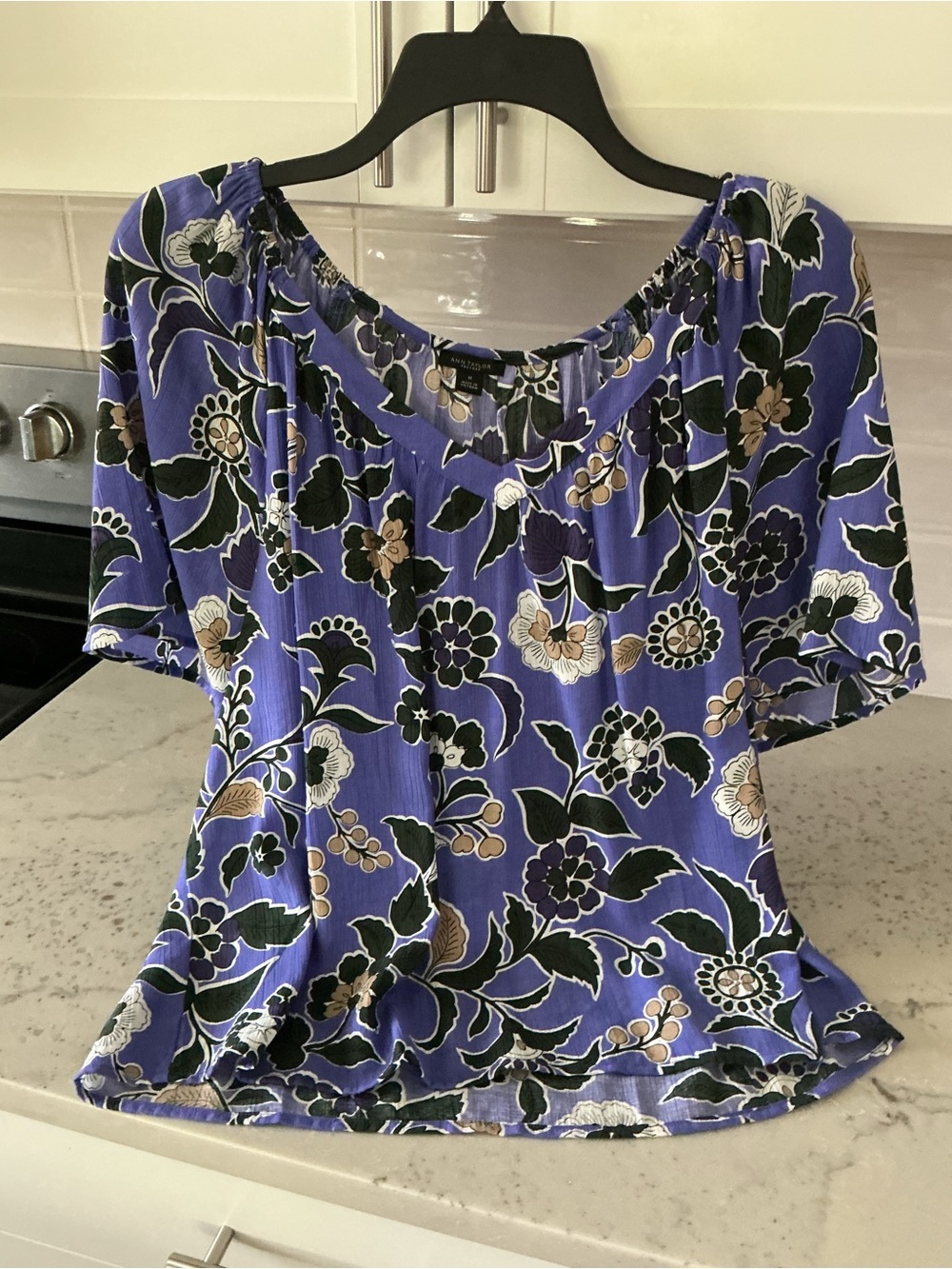 Three Ann Taylor Factory Tops - Picture 2 of 7